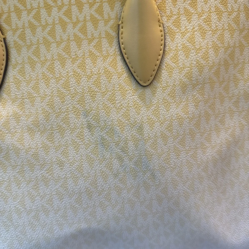 Michael Michael Kors Mirella Yellow Logo Medium Tote Bag